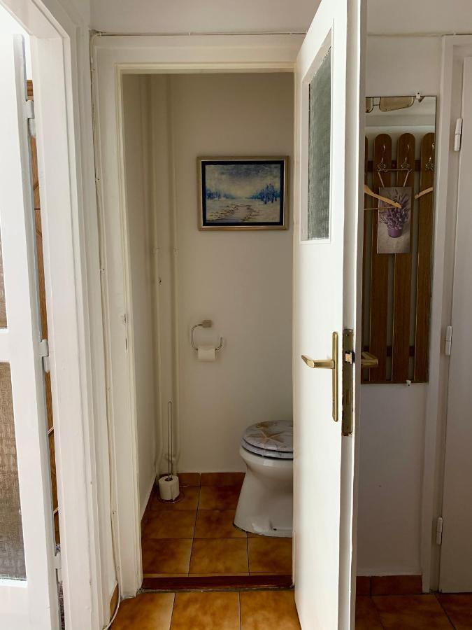 Cozy Apartment In The City Centre Next To Dom Square Szeged Ngoại thất bức ảnh