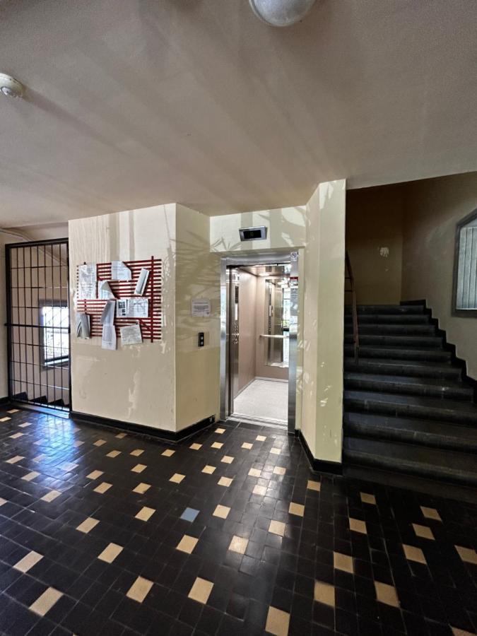 Cozy Apartment In The City Centre Next To Dom Square Szeged Ngoại thất bức ảnh